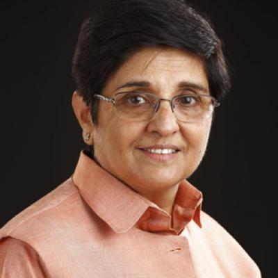 kiran bedi biography in english